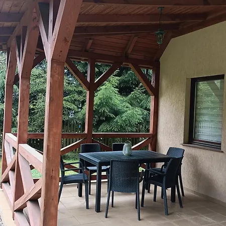 Mazury, Pod Lasem